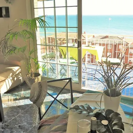 Bianca Seaview & Beach